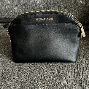 Michael Kors black emmy crossbody chain